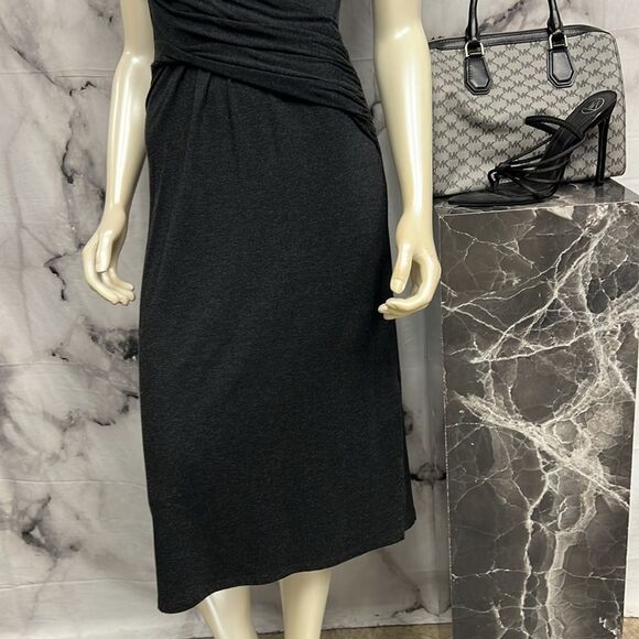 Anthropology dress charcoal, short sleeve mid length - Picture 4 of 8